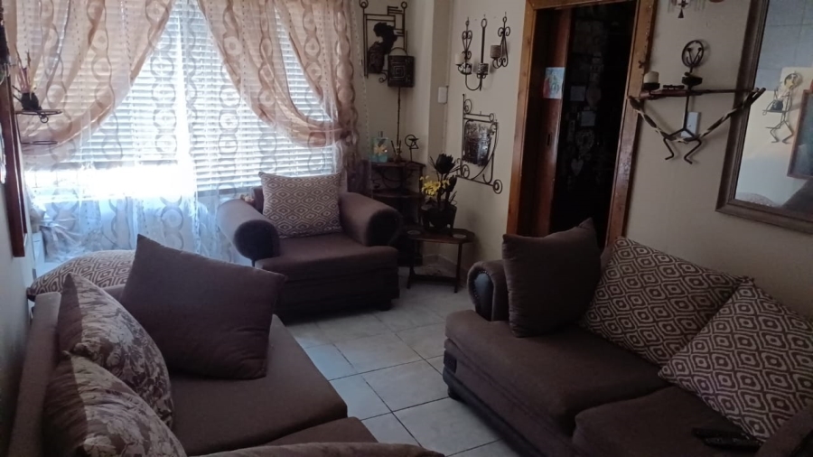 5 Bedroom Property for Sale in Dana Bay Western Cape